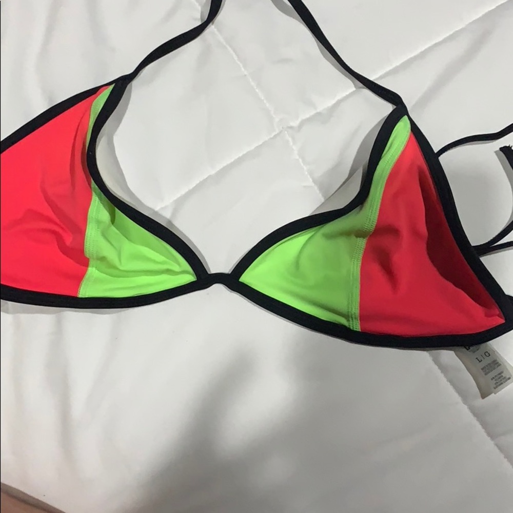 Bathing suit